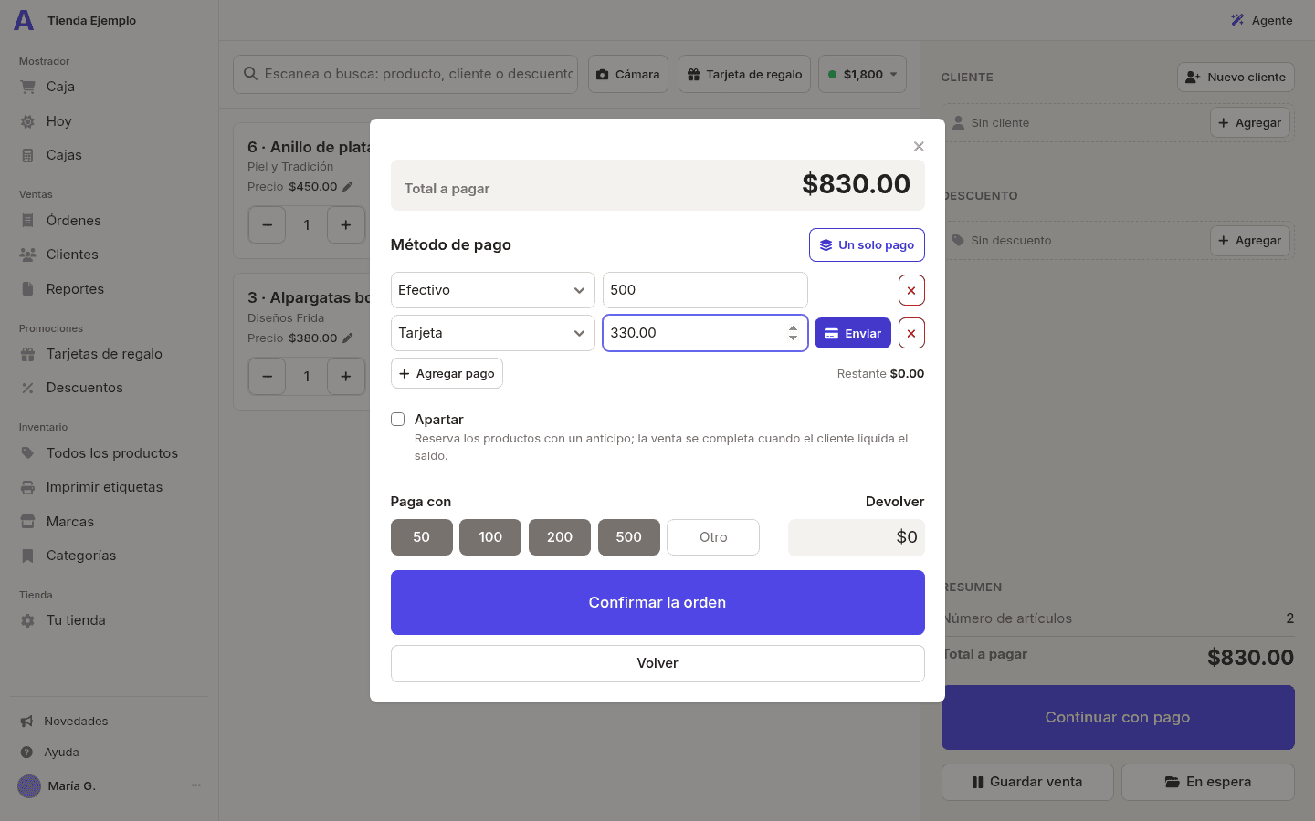 Un pago repartido entre efectivo y tarjeta.