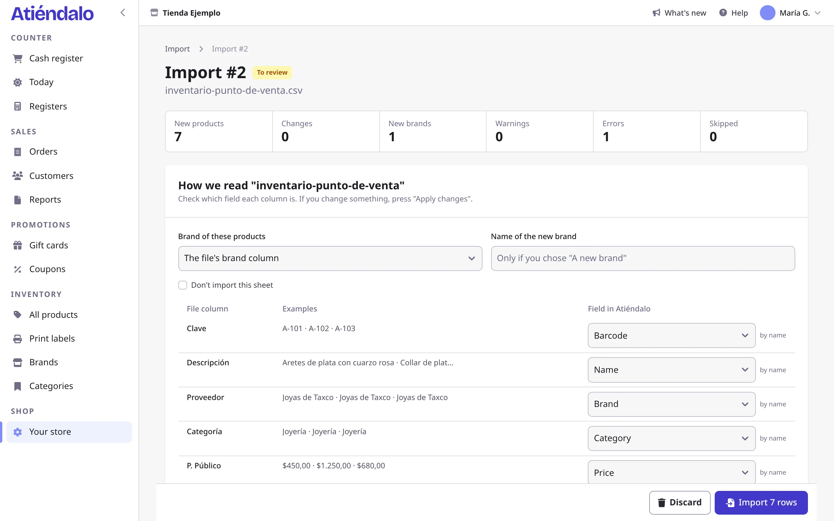 An import under review in Atiéndalo, with each column of the file, its examples and the field it was matched to